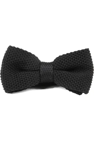 Suitable Bow Tie Knitted