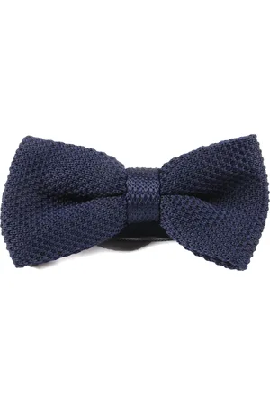 Suitable Bow Tie Knitted
