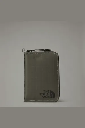 The North Face Base Camp Voyager Wallet One Size male