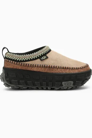 UGG Venture Daze suede