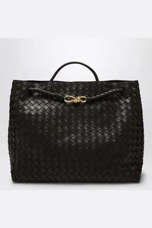 Bottega Veneta Andiamo large Fondant-coloured bag