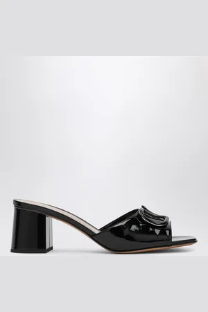 VALENTINO GARAVANI Vlogo Signature patent leather sandal