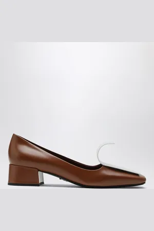 Prada Tabacco and white leather décolleté