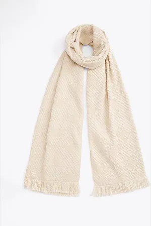 Tommy Hilfiger Chic Scarf With Wool
