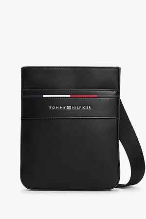 Tommy Hilfiger Signature Crossbody Bag