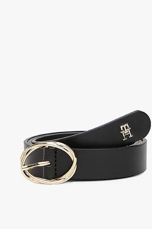 Tommy Hilfiger Chic Oval Buckle Leather Belt