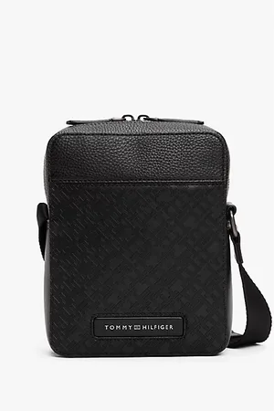 Tommy Hilfiger TH Monogram Pebble Grain Reporter Bag
