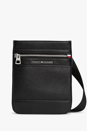 Tommy Hilfiger Pebble Grain Metal Logo Crossbody Bag