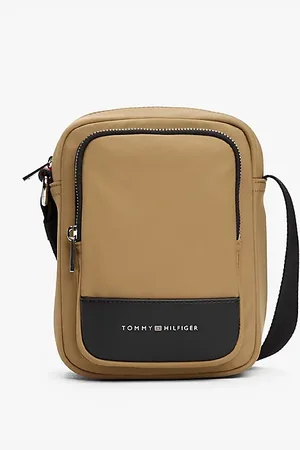 Tommy Hilfiger TH Business Metal Logo Reporter Bag