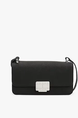 Tommy Hilfiger Logo Plaque Flap Crossbody Bag