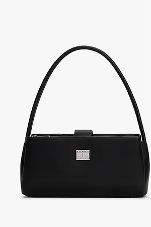 Tommy Hilfiger Logo Plaque Shoulder Bag