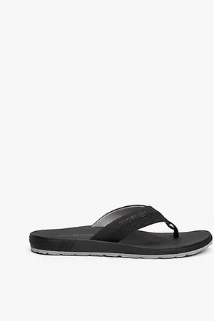 Tommy Hilfiger Contrast Texture Logo Strap Flip Flops