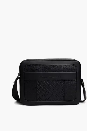 Tommy Hilfiger TH Monogram Pebble Grain Reporter Bag