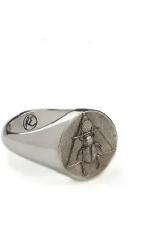 Rachel Entwistle The Scarab Signet Ring - O / - O /