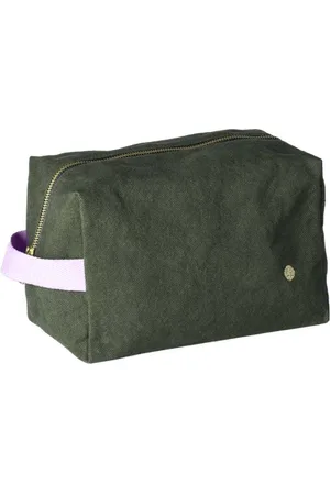 La cerise sur le gâteau Large Water Resistant Cotton Wash Bag, Kale