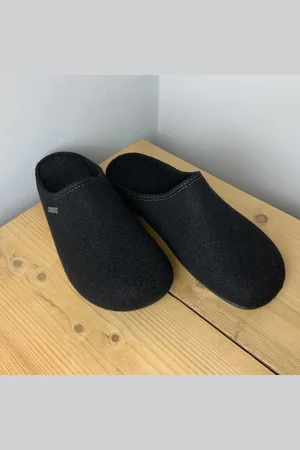 Shepherd of Sweden Wool Felt Jon Slipper - - Uk8/ Eu42