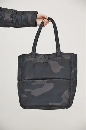 Rino & Pelle Bien Padded Shopping Bag - Dark Camo