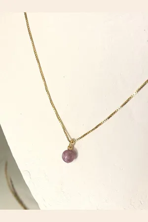 ELLEN Shiny Gemstone Pendant Necklace