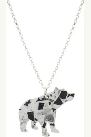 Plain Bear White Jesmonite Original Mixed Chips Necklace