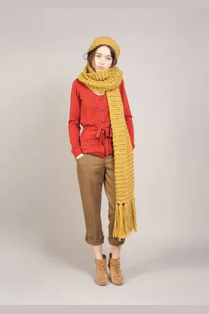 CHARLOTTE Wool Scarf