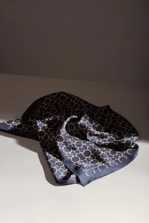 Sicels Dark Chainmail - Midi Scarf - 98 Cm X 98 Cm