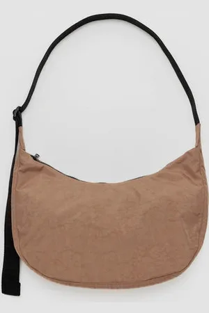 Baggu Medium Nylon Crescent Bag - Cocoa