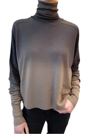 NUDE Turtleneck - Xs / Mink