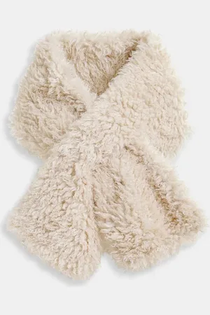 Essentiel Antwerp Graduate Faux Fur Scarf - One Size / Off-white / Graduate-ow01
