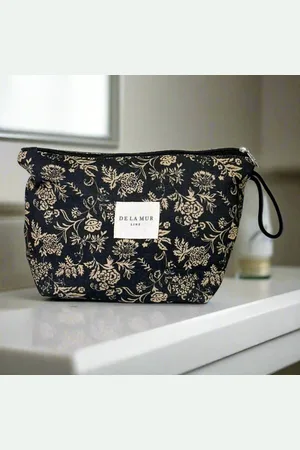 Distinctly Living Morris Large Toiletry Bag