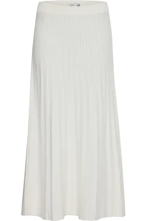B YOUNG Zzw24 Bymarlin Plisse Skirt Birch - Uk 12