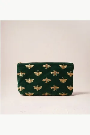 ELIZABETH SCARLETT Honey Bee Forest Velvet Everyday Pouch Size: Os, Co - Os