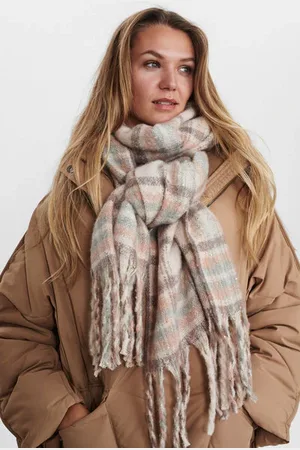 Numph Glamour Scarf In Pristine