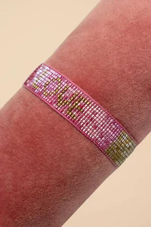 Pink Powder Beaded Bracelet Medium - Love
