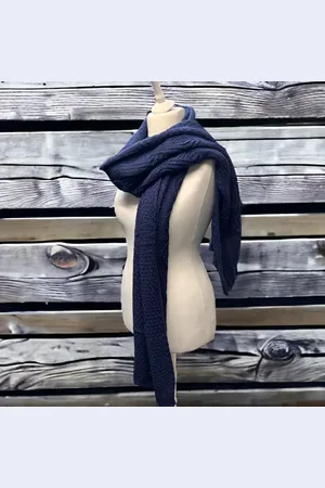 Jess and Lou Cable Knit Scarf