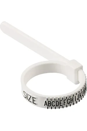Rachel Entwistle A Ring Sizer