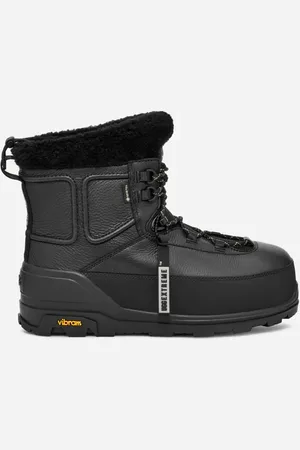 UGG ® Shasta Mid Boot in , Size 6, Leather/Polyester/Wool
