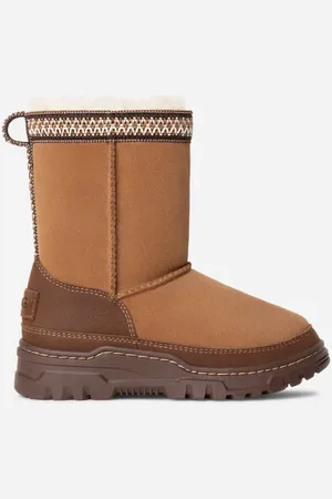 UGG ® Classic Short TrailGazer Boot in Brown, Size 13, Leather/Polyester/Wool