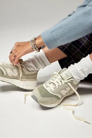 Urban outfitters sneakers hotsell