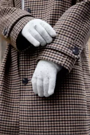 Urban Outfitters UO Super-Soft Gloves