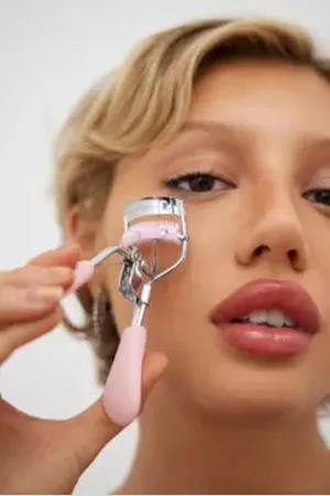 Brushworks Pro Lash Curler ALL at Urban Outfitters