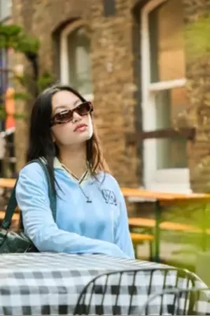 Urban Outfitters UO Matilda Clean Sunglasses