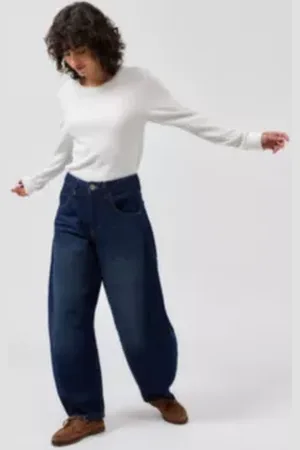BDG Renae Indigo Barrel Jeans