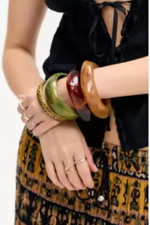 Urban Outfitters UO Tortoiseshell Chunky Resin Bangle