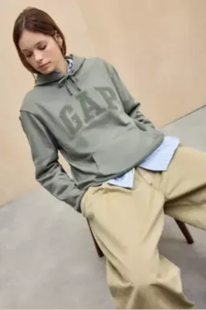 GAP Green Heritage Hoodie XS at Urban Outfitters