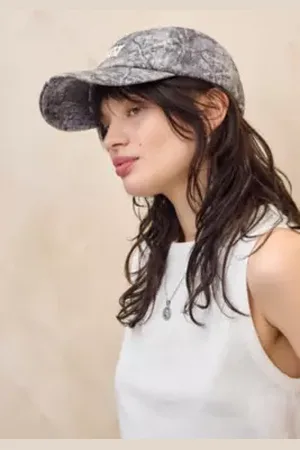 Urban Outfitters Seventysix Embroidered Realtree Camo Cap