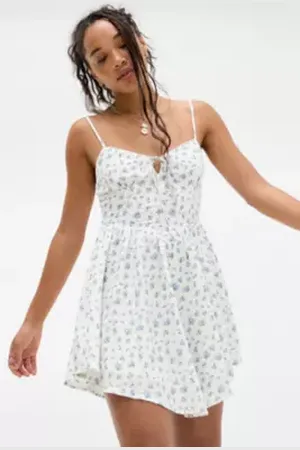 Kiss The Sky UO Exclusive Daisy Mini Dress
