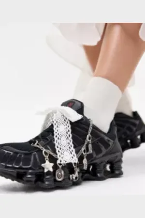 Urban Outfitters UO Western Bow Shoe Charm