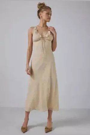 Kimchi Blue Scarlet Midi Dress