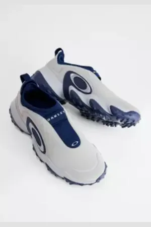 Oakley Cement Edge Icon Trainers