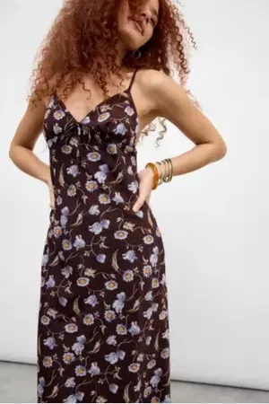 Kiss The Sky UO Exclusive Floral Print Midi Dress
